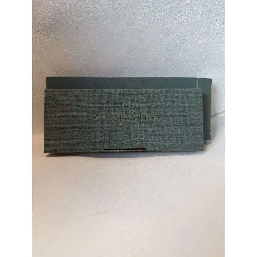 Anastasia Beverly Hills Nouveau Eyeshadow Palette New In Box